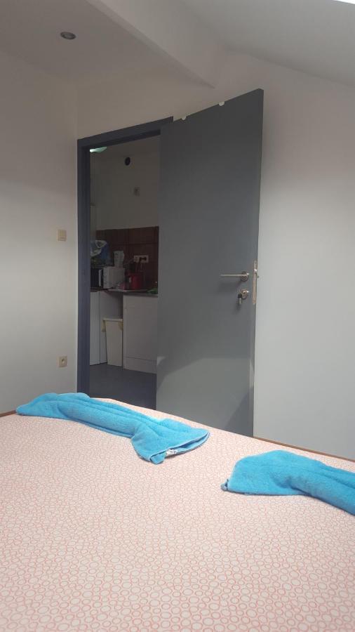 Du Moulin Room Liege Luaran gambar